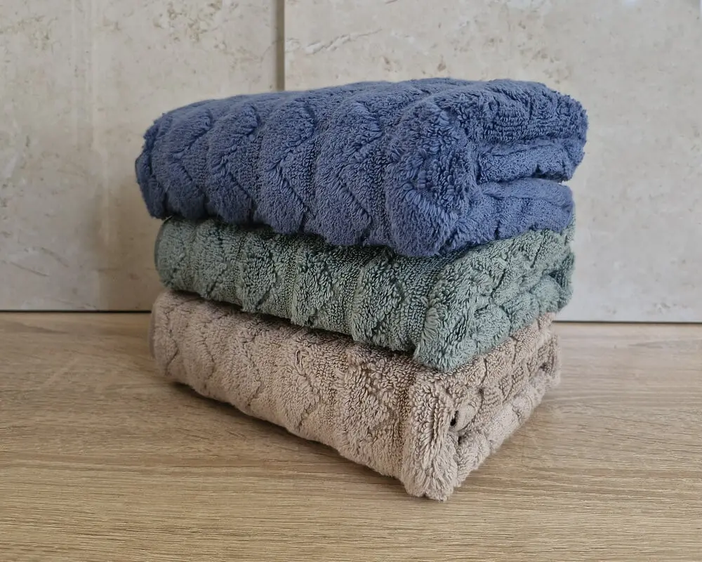 Набір турецьких махрових рушників Cestepe MicroCotton Premium 3 штуки 50x90 Ucgen 1 щільність 600 г/м2 - фото 5