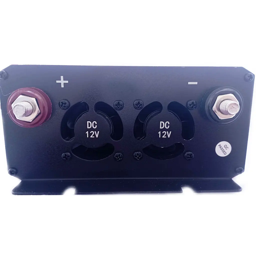 Автомобильный инвертор Inverter Expert Power Inverter 002 модифицированная синусоида Red 2 розетки 1 USB с 12V на 220V 3000W (11038) - фото 3