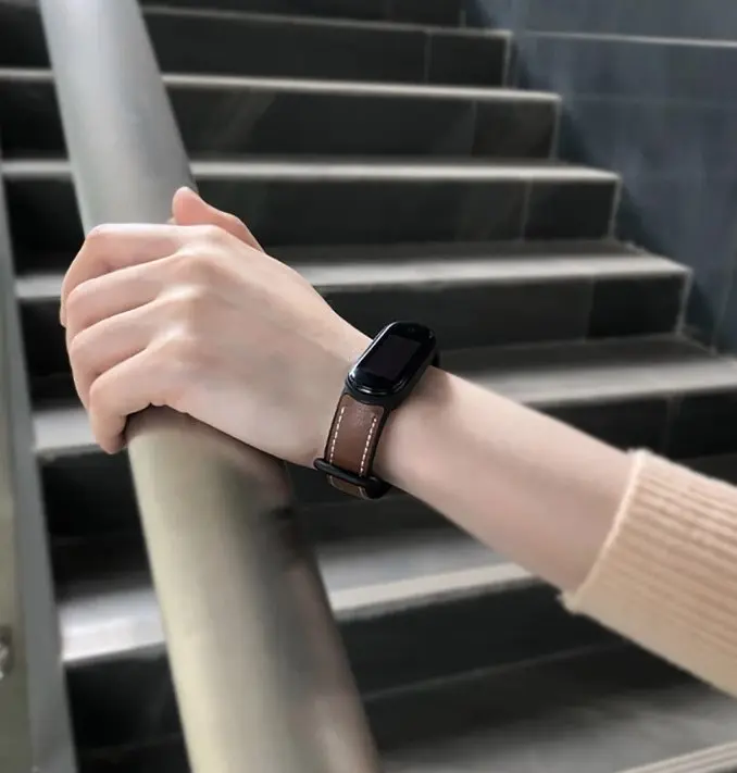 Ремінець для Xiaomi Mi Band 5/6 силікон + шкіра MiJobs Коричнево Чорний (1540703) - фото 5