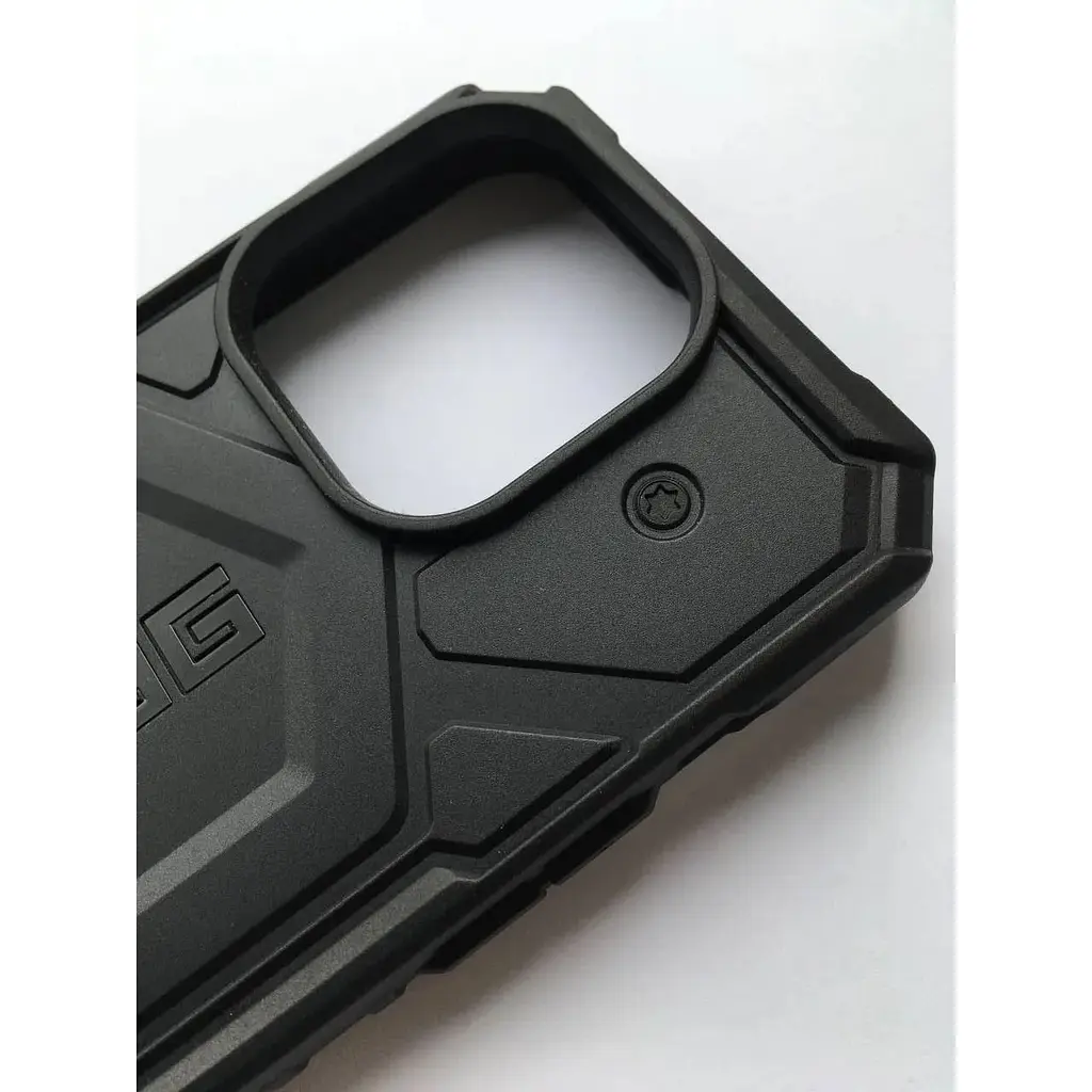 Оригинальный противоударный чехол UAG Pathfinder MagSafe для iPhone 14 Pro (6.1") Black 114054114040 - фото 4