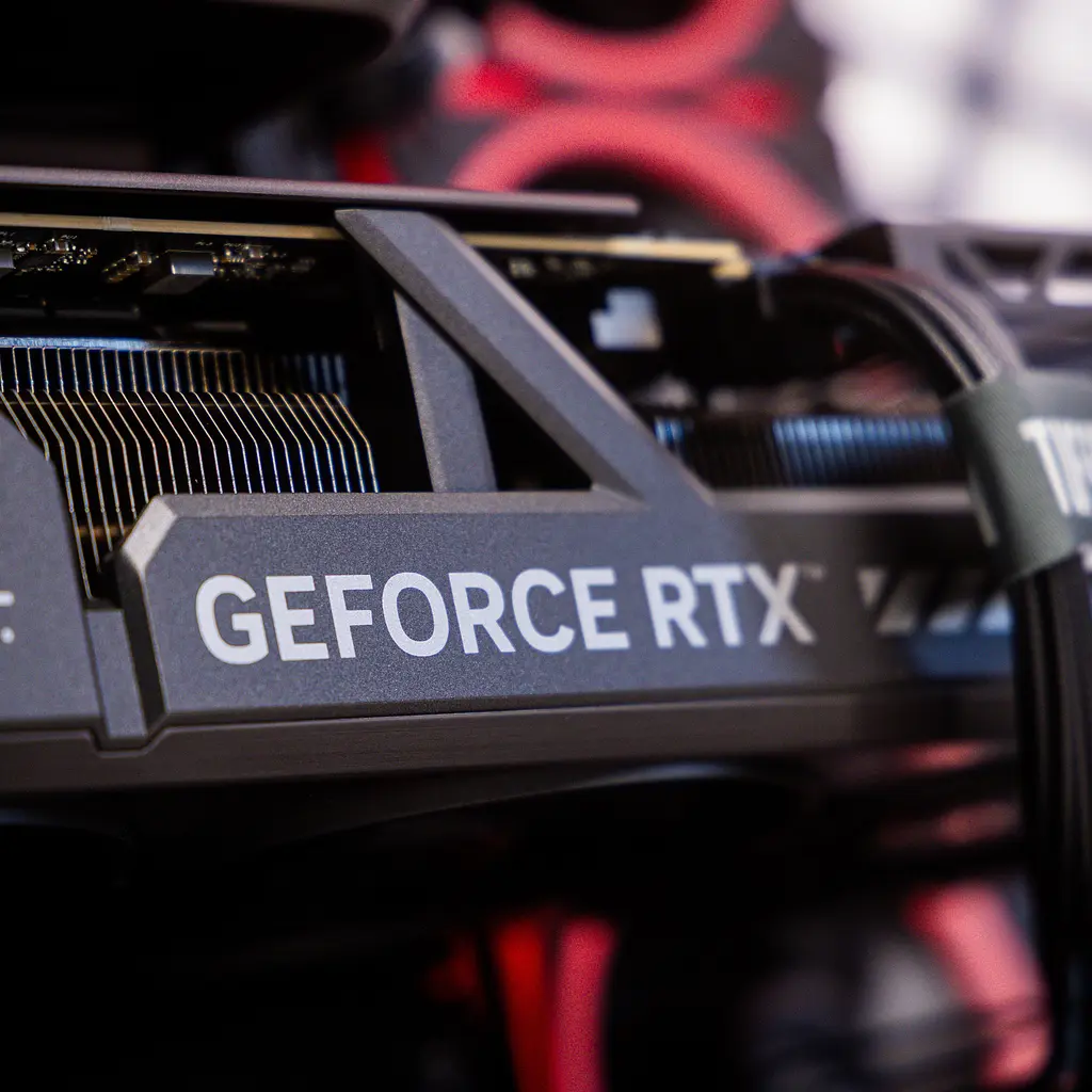 Компьютер CompX Powered by ASUS_596 (RTX 5090 32 Гб, Ryzen 7 9850X3D, DDR5 32 Гб, SSD 1 ТБ.) - фото 5