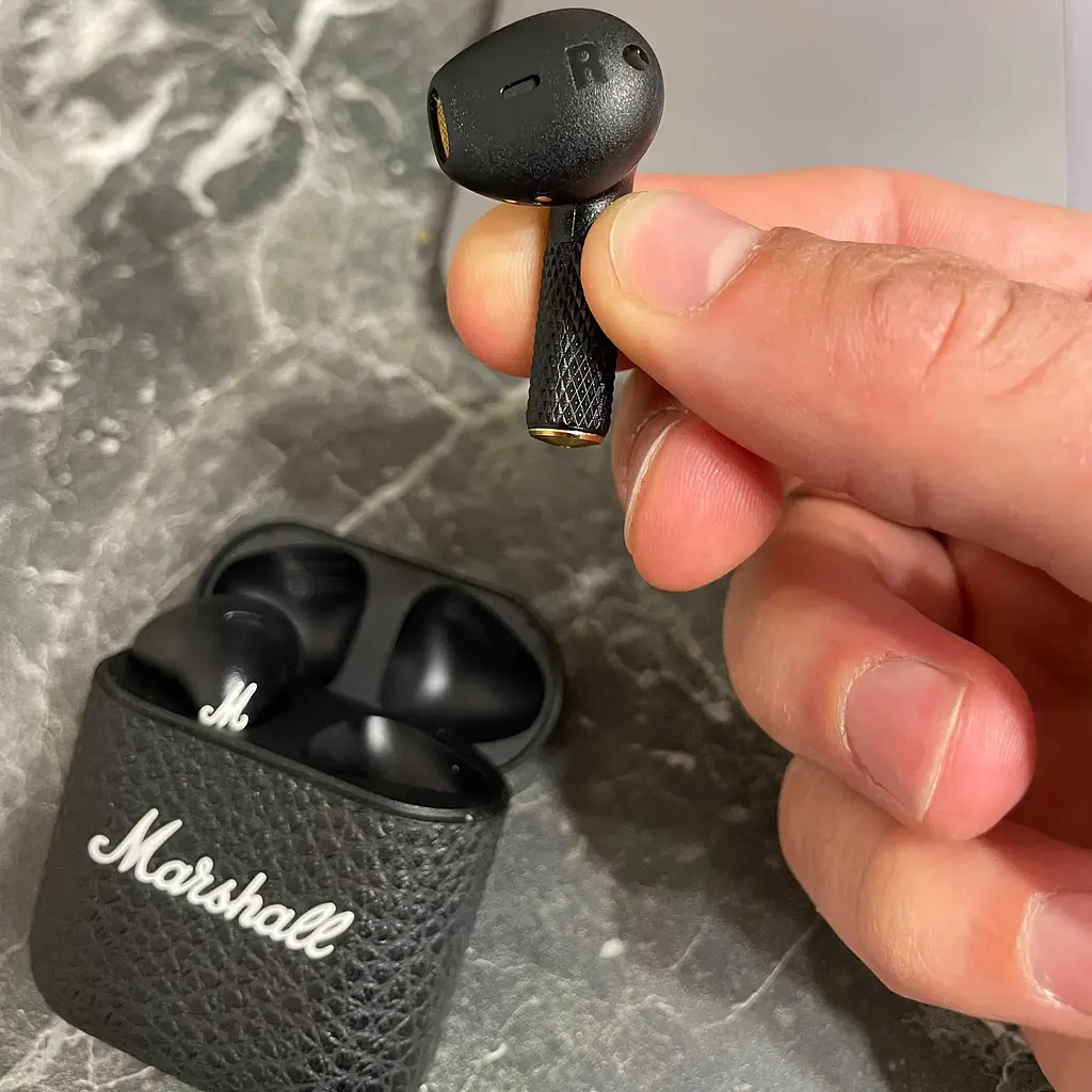 Беспроводные наушники Marshall Minor IV Black (1006653) - фото 7
