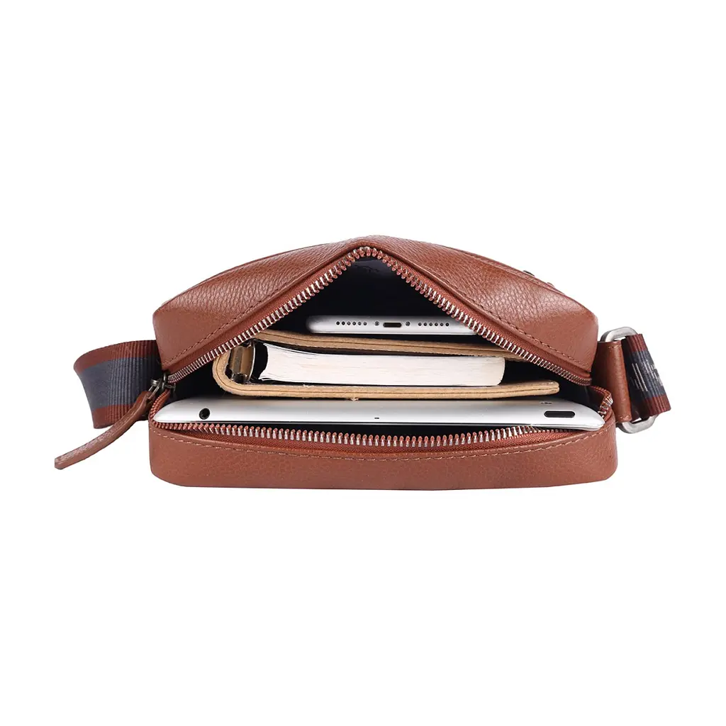 Сумка Brampton London Crossflow Tan (64405 TAN) - фото 7