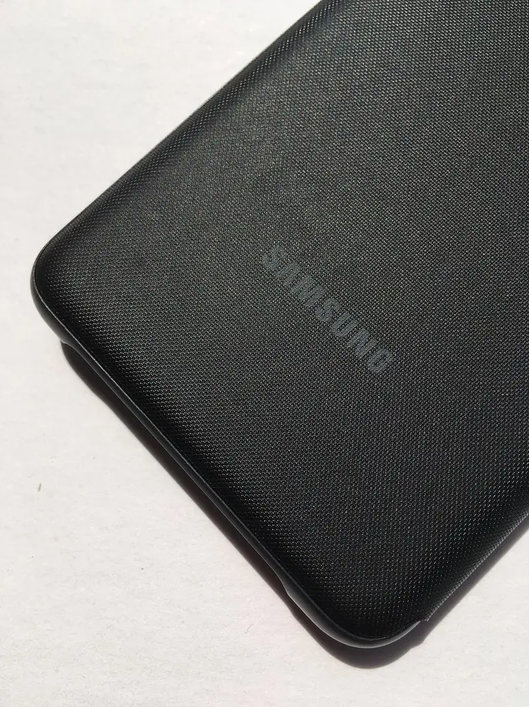 Чохол-книжка Official LED Wallet View Cover EF-NG980PBEGRU для Samsung Galaxy S20 (6.2") Чорний - фото 4