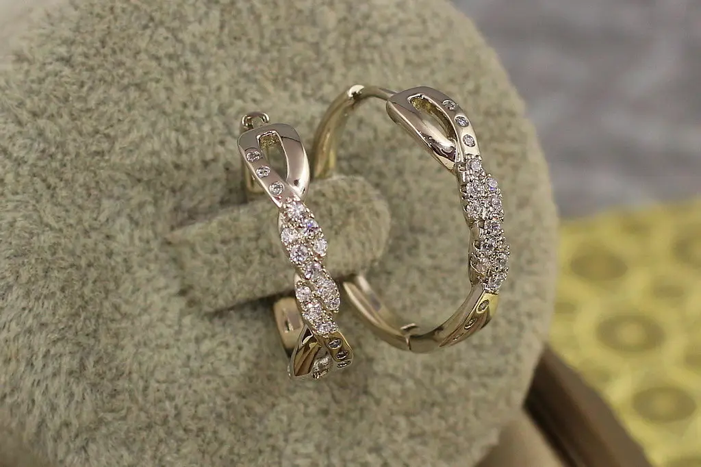 Сережки кільця Хuping Jewelry макраме 2 см сріблясті - фото 2