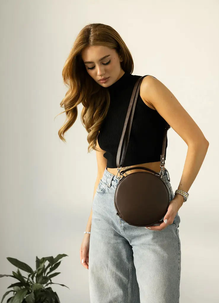 Жіноча кругла сумка Sambag Bale шоколадна 20 х 20 х 10 см (52200020) - фото 6