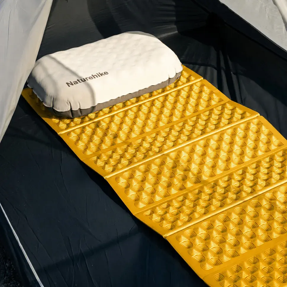 Килимок туристичний складаний одномісний IXPE Naturehike CNK2650WS010 з алюмінієвою плівкою, 185x56x2.3 см, жовтий - фото 3