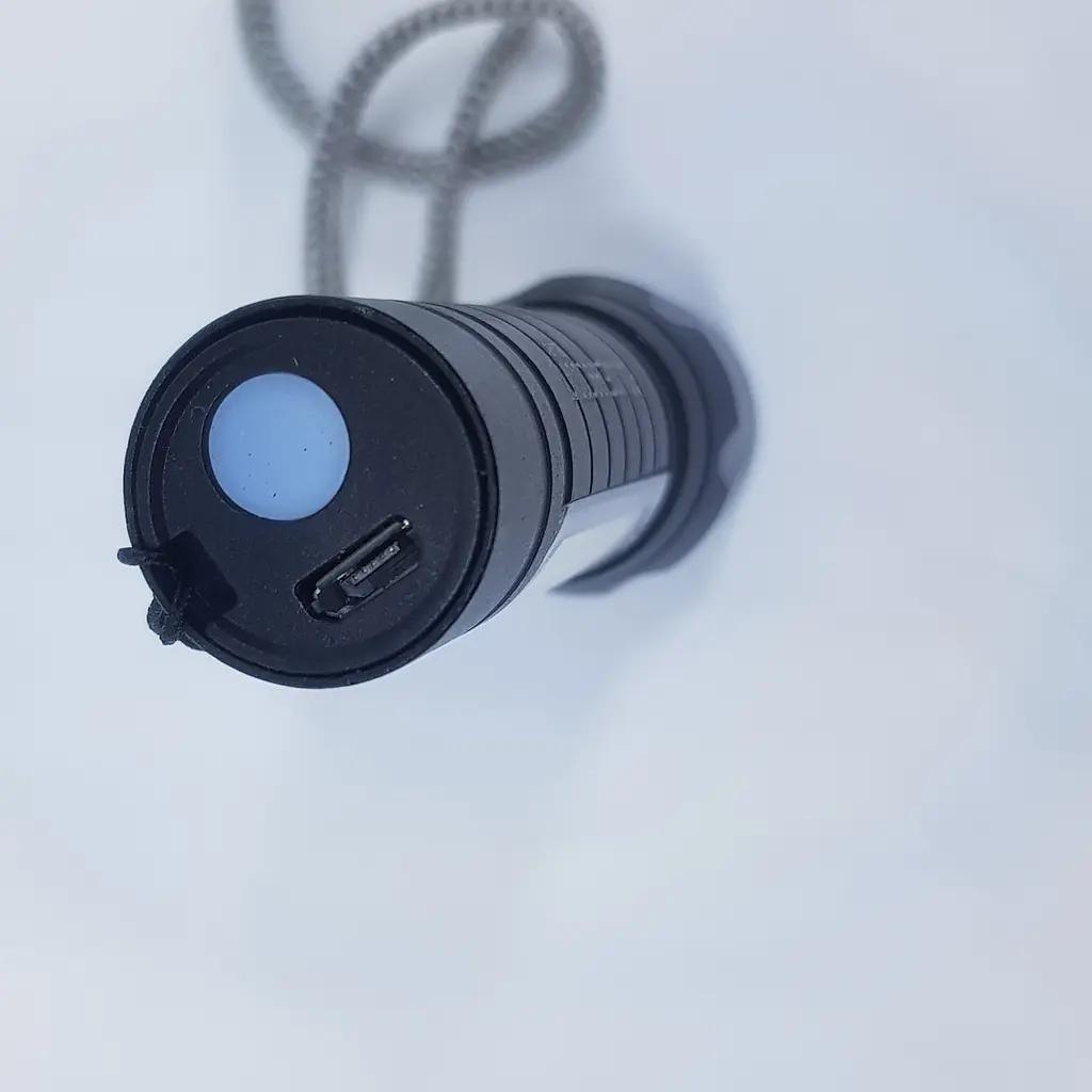 LED акумуляторний Світлодіодний ліхтар ручний з COB USB BL-511 в кейсі - фото 5
