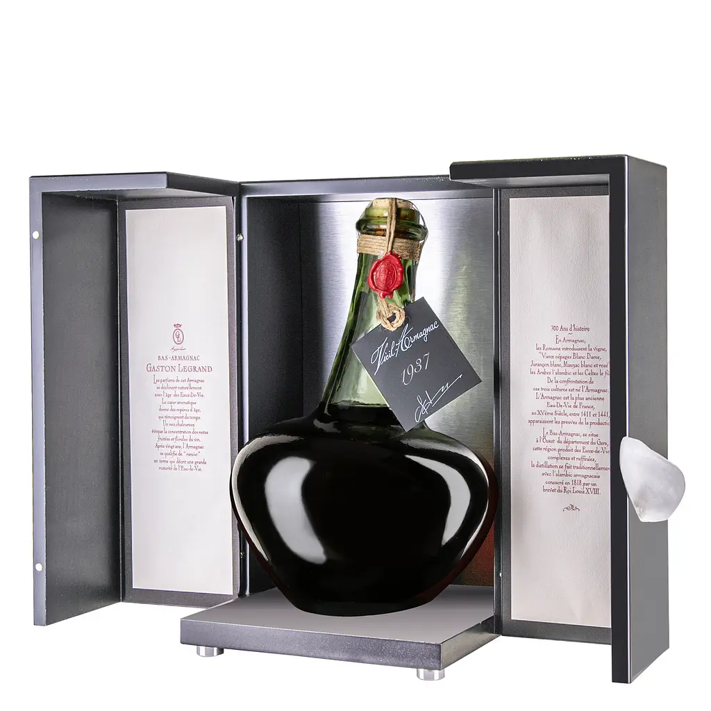 Арманьяк Baron Gaston Legrand Bas Armagnac 1937 Carafe Pansue, в дерев'яній коробці, 40%, 2 л - фото 3