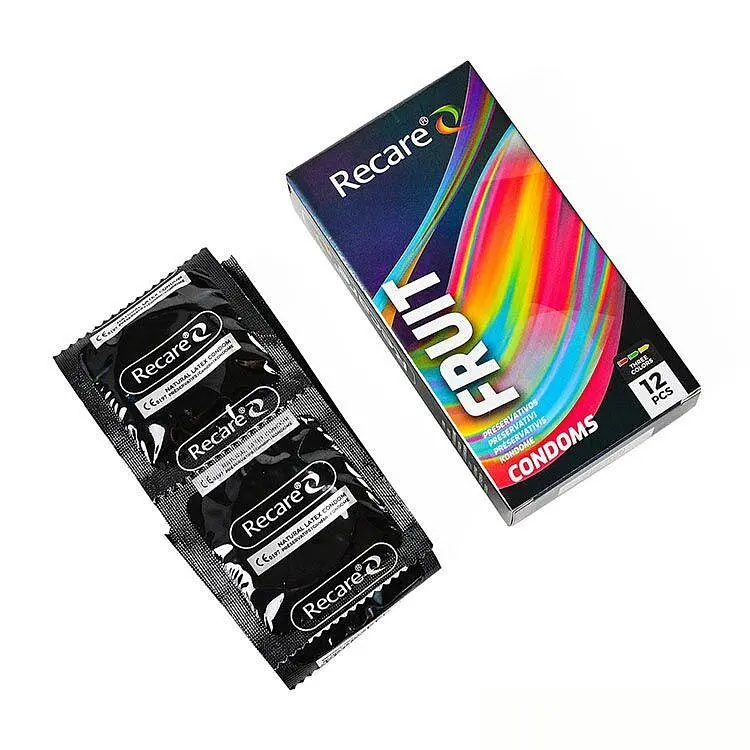 Презервативи Holographic Recare Fruit Flavour Condoms 12 шт, аромати: м'ята, банан, полуниця - фото 2