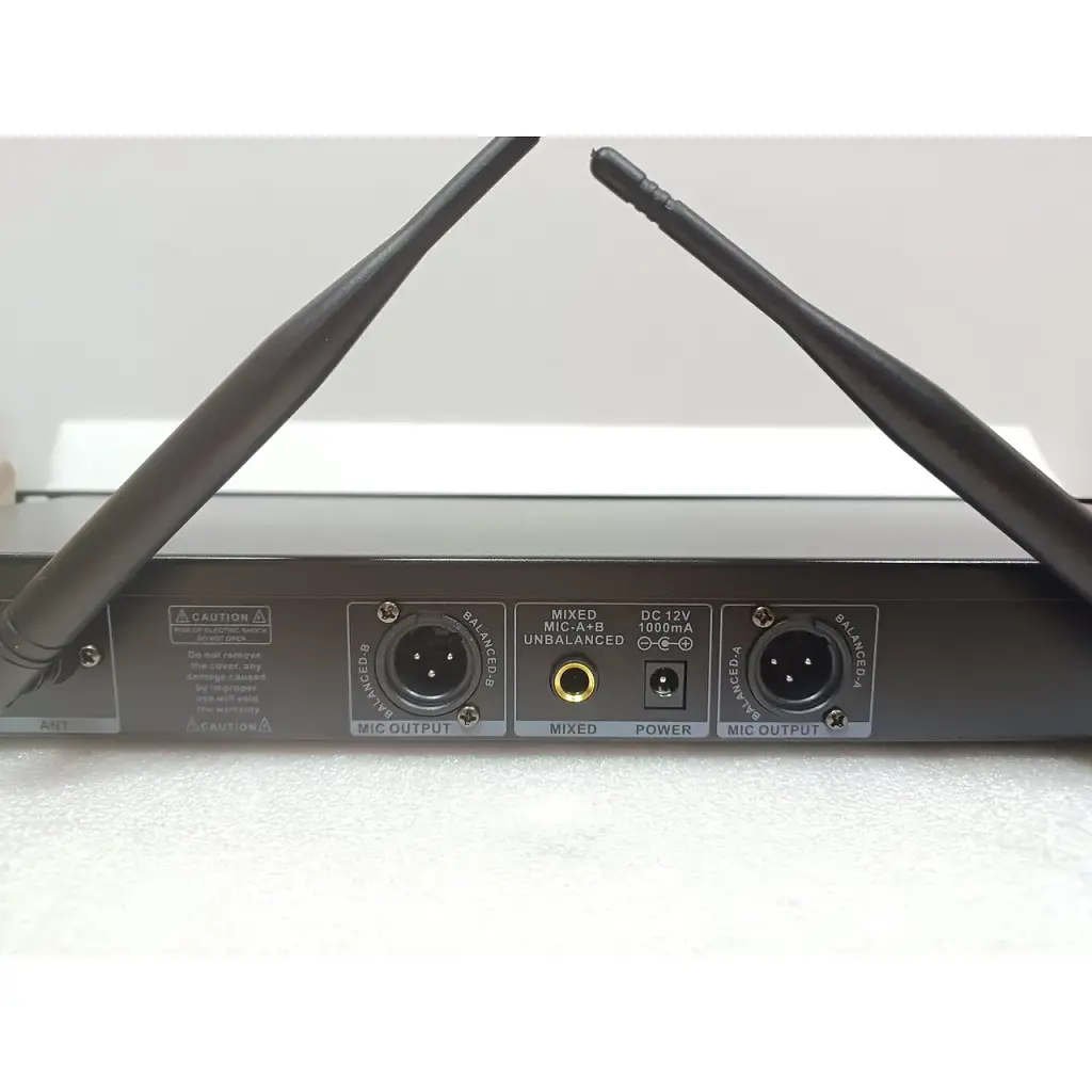 Беспроводные микрофоны с базой Temeisheng LD-952 UHF 200 каналов черные (42616-LD-952_2706) - фото 4