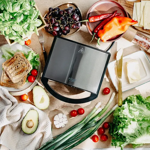 Сендвічниця бутербродниця електрична Adler AD 3069 - фото 8