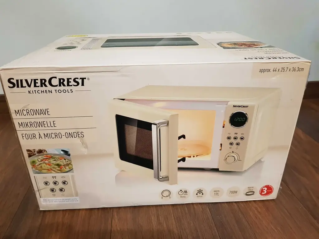 Мікрохвильова піч Silver Crest SMWC 700 B3 cream - фото 3