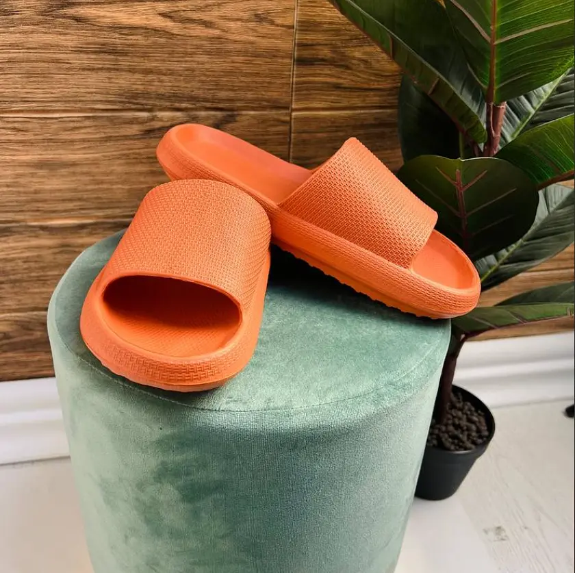Shoozy капці шльопанці жіночі, жовтогарячі - фото 3