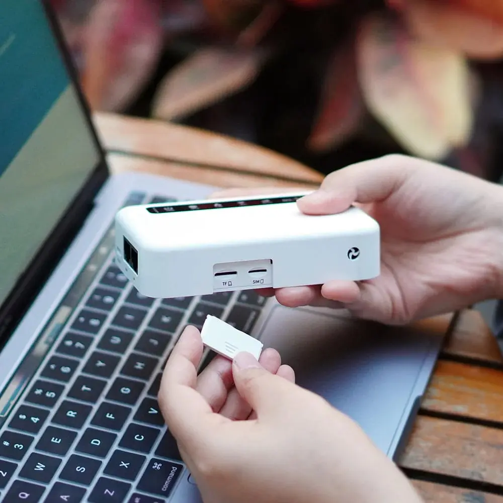 WiFi 4G LTE-маршрутизатор GL.iNet Puli (GL-XE300-EU) CAT4 / CAT6 з акумуляторною батареєю 5000mAh (73-01009) - фото 8