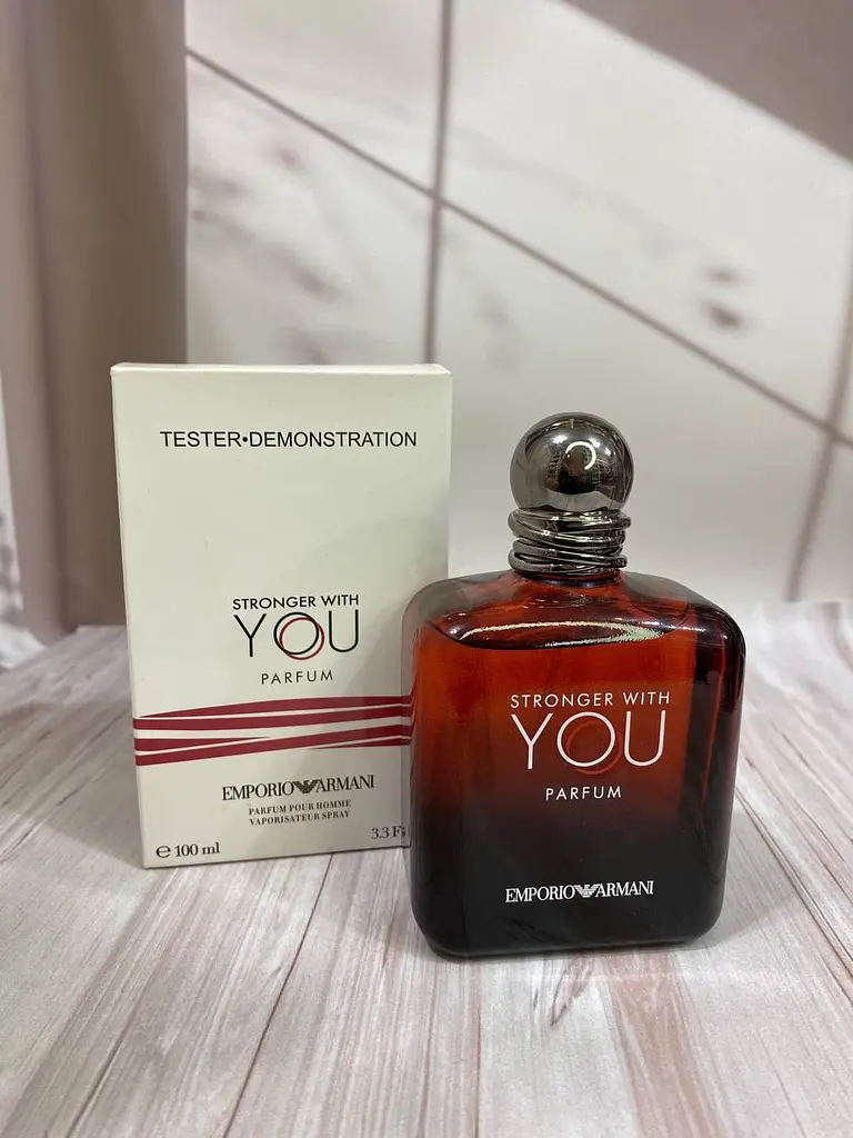 Чоловічі тестер парфуми Emporio Armani Stronger With You Parfum 100 мл — теплий деревно-амбровий аромат із ваніллю, каштаном - фото 4