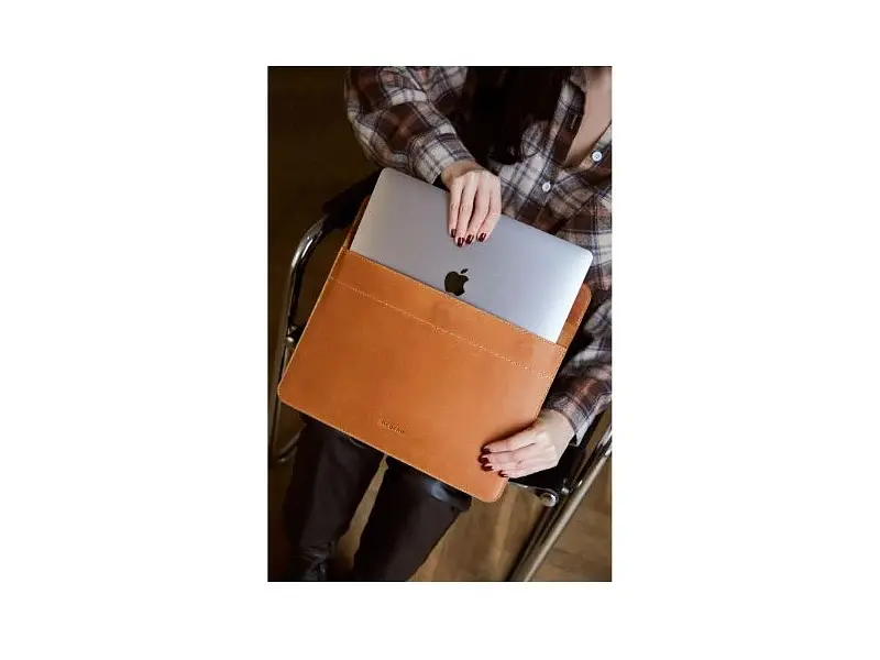 Чохол для ноутбука InCarne Klouz MacBook Pro 14 2021-2025 (вінтажний) коньяк (klouz-cognac-vintage-pro-14) - фото 6