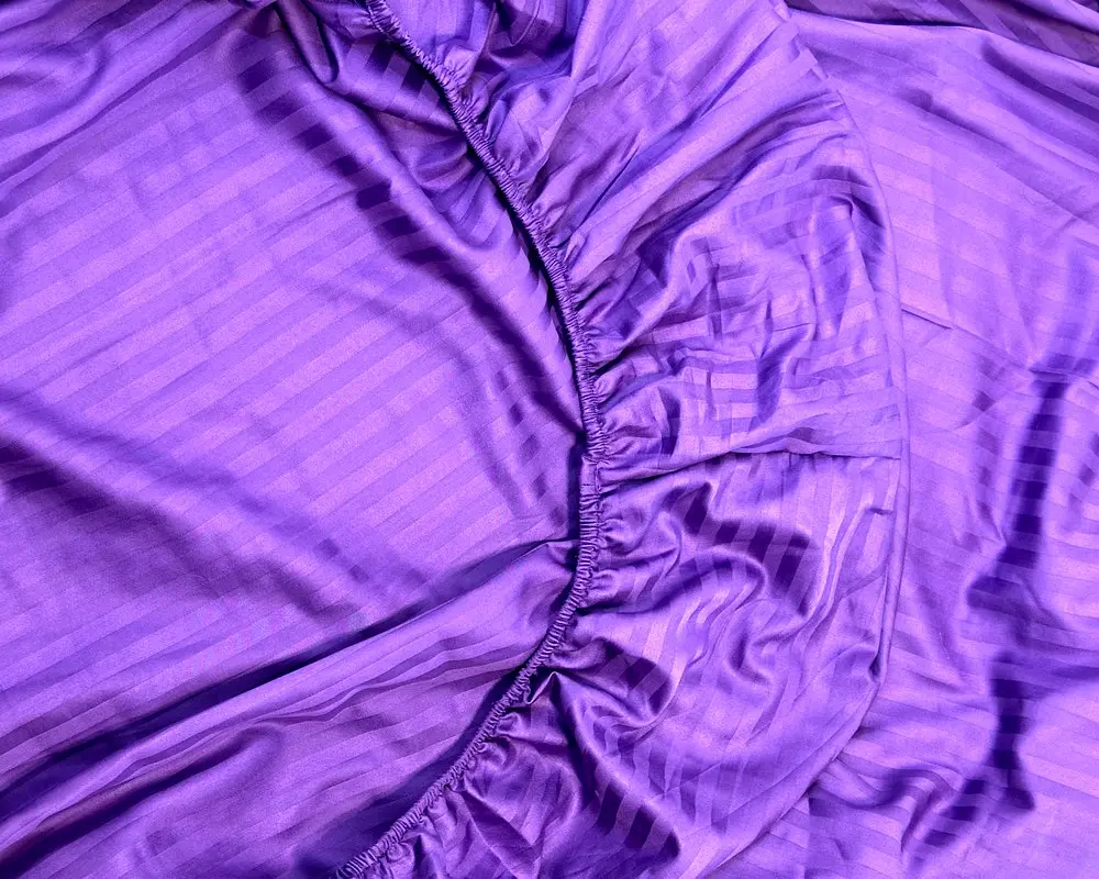 Постільна білизна LARA сатин-страйп LUX violet d13226е160 з простирадлом на резинці 160х200х25 євро - фото 6