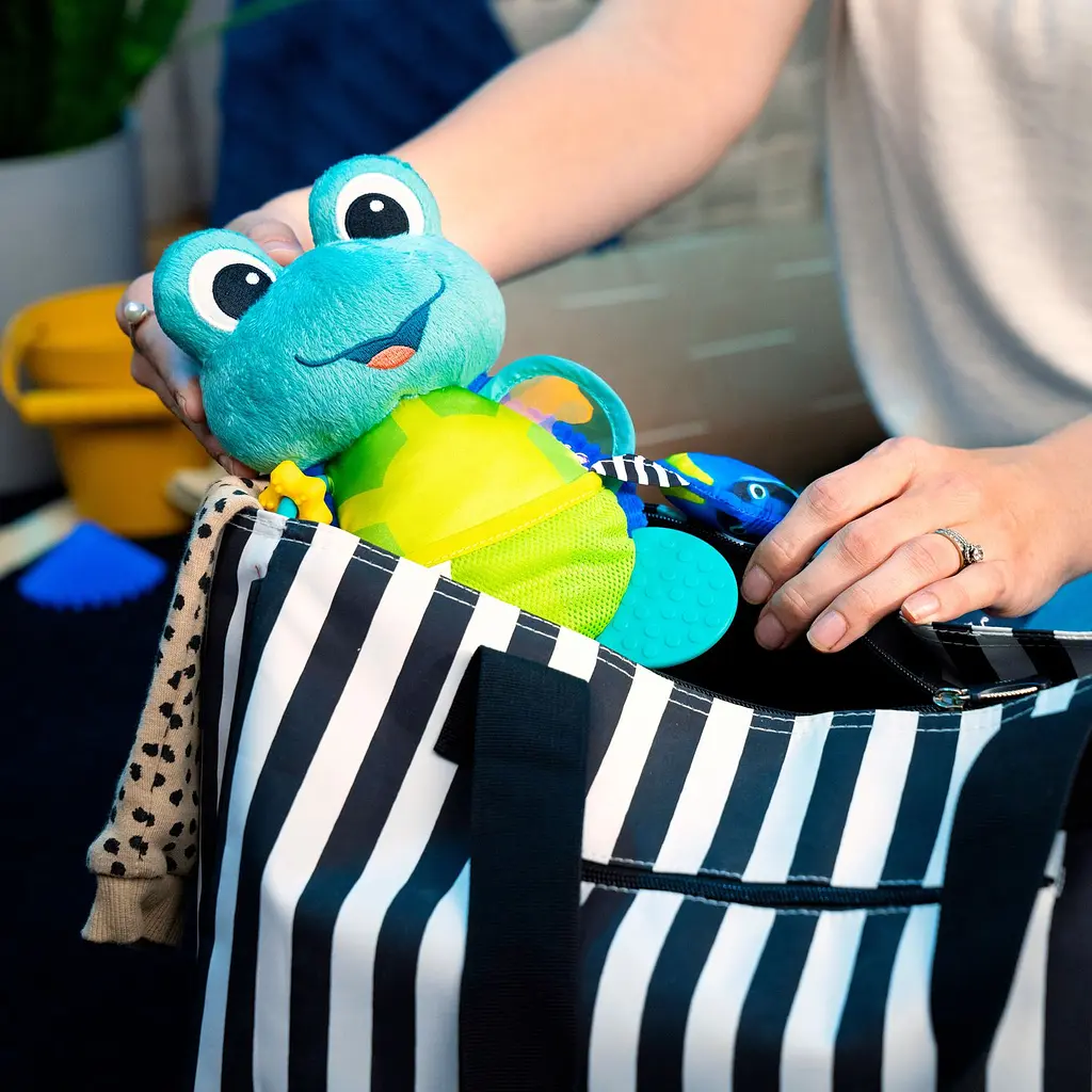Іграшка-підвіска розвиваюча Baby Einstein Neptunes Sensory Sidekick Activity Plush Toy (13156) - фото 5