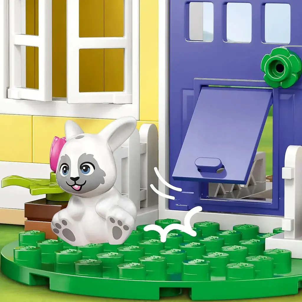 Конструктор LEGO Friends Отель Bunny в Хартлейк-Сити 161 деталь (42679) - фото 9