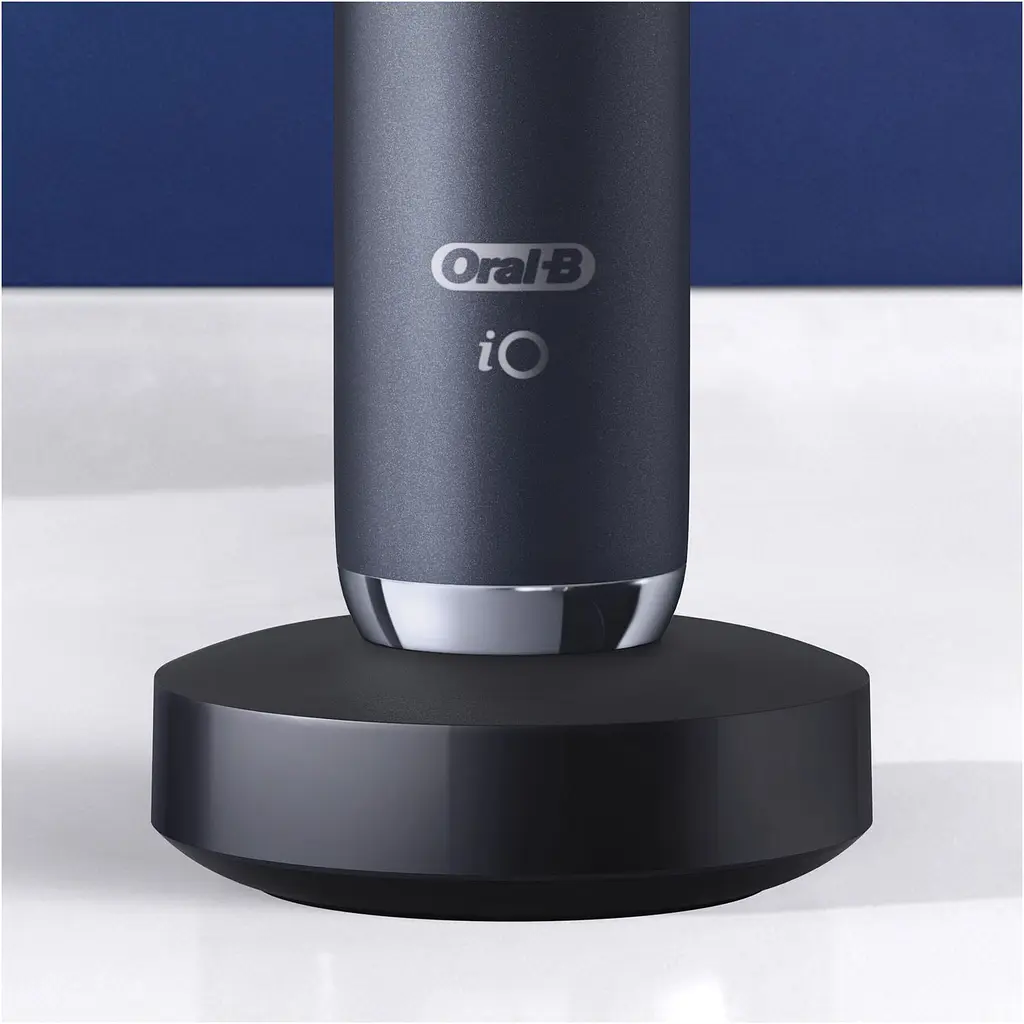 Електрична щітка Oral-B iO Series 9 Duo iOM9d.2J2.2AD 3758+додаткова ручка Black - фото 6