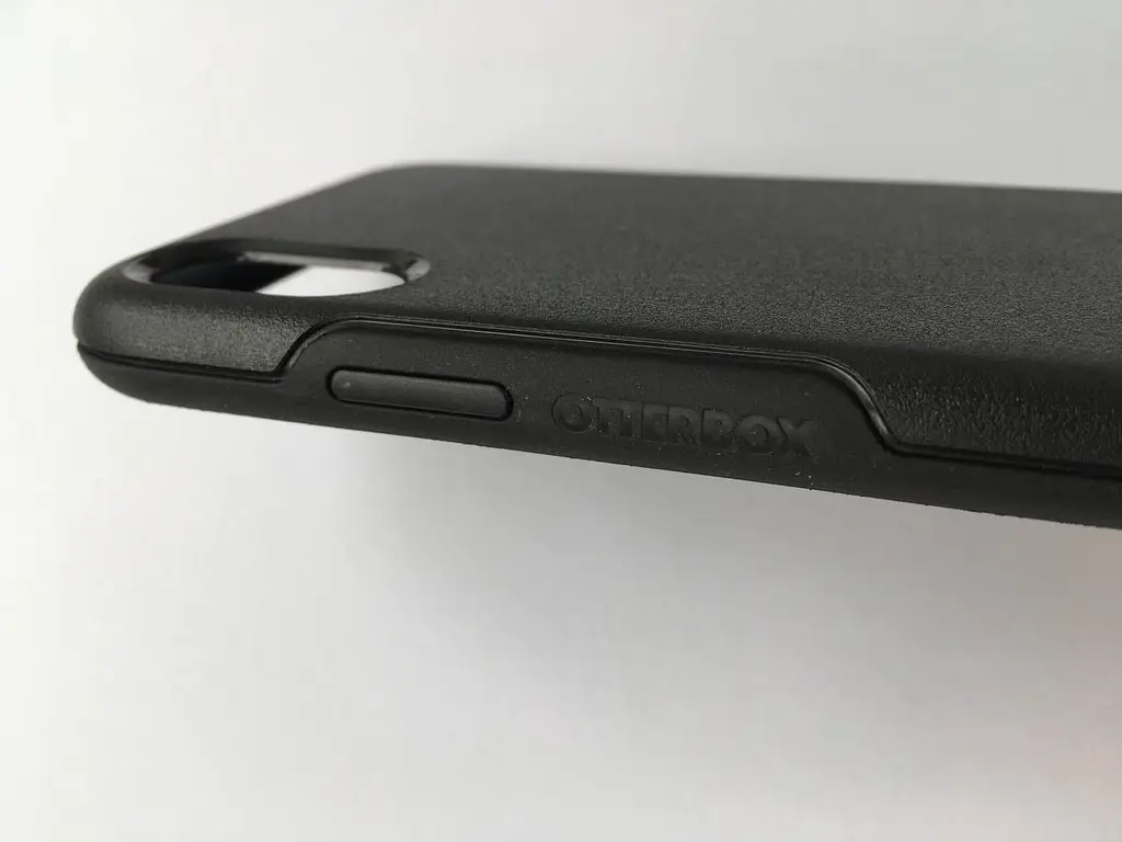 Чохол протиударний OtterBox Symmetry для iPhone XR (6.1") Black - фото 4