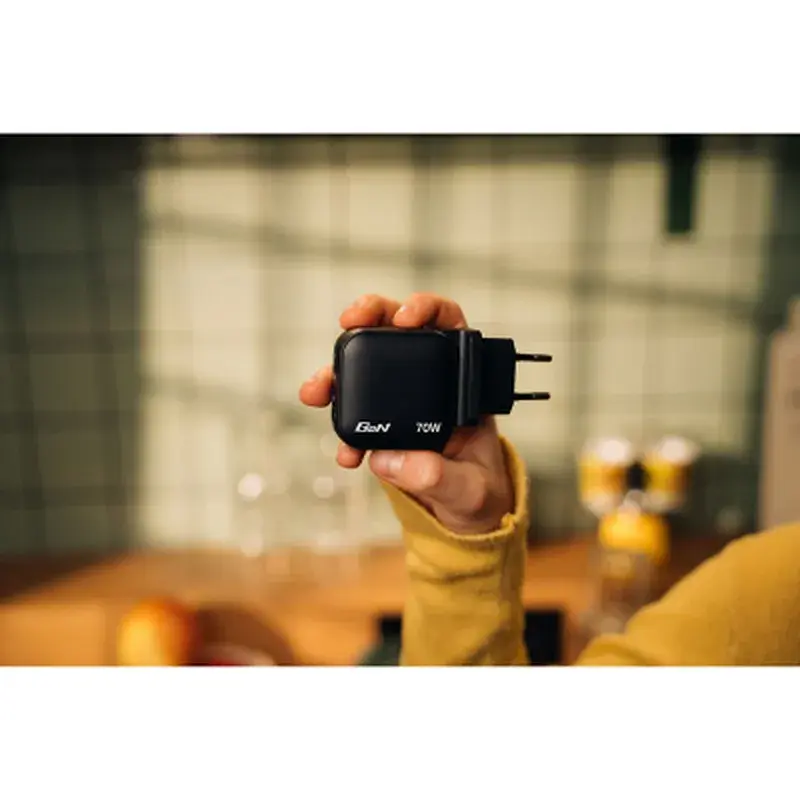 Зарядний пристрій Verbatim MiniGaN 70 W 3 ports (2xUSB-C/1xUSB-A) (32229) - фото 5