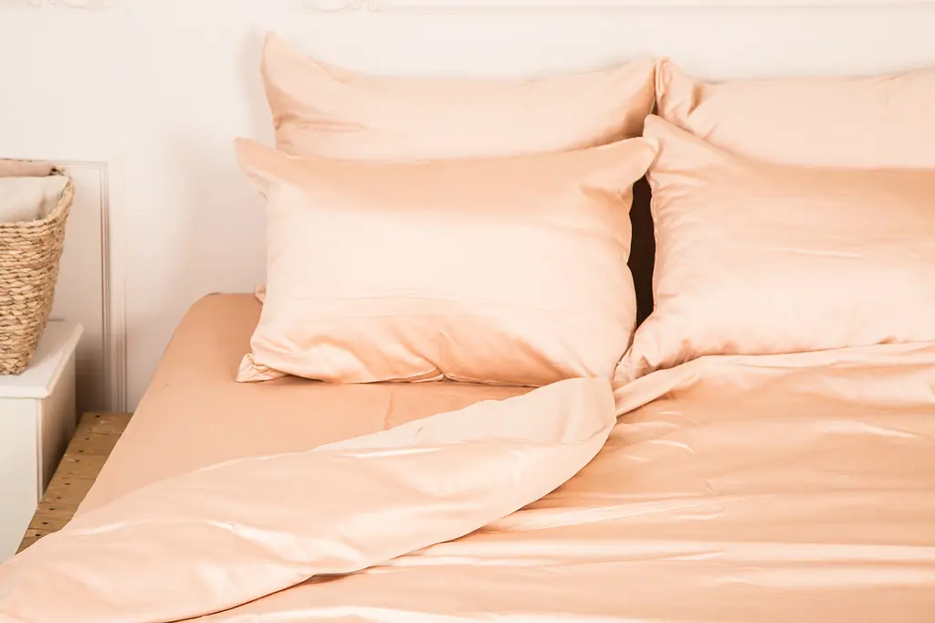 Простирадло на резинці Ecotton 180х200 см однотонне персикового кольору Frost almond (20056)
