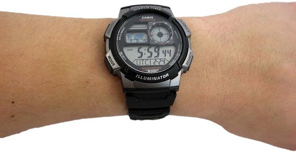 Годинник Casio AE-1000W-1BVEF - фото 3