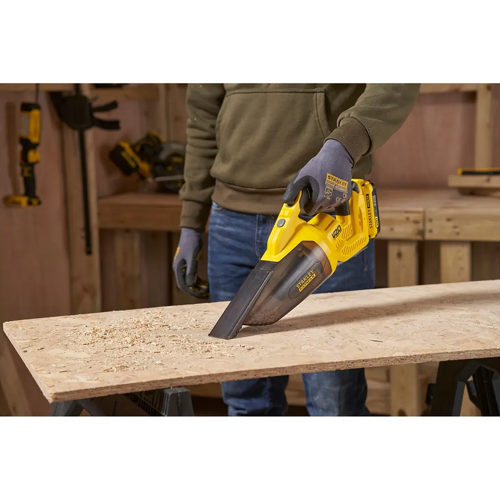 Автомобильный пылесос Stanley FatMax 45 Вт (SFMCVH001B-XJ) - фото 6