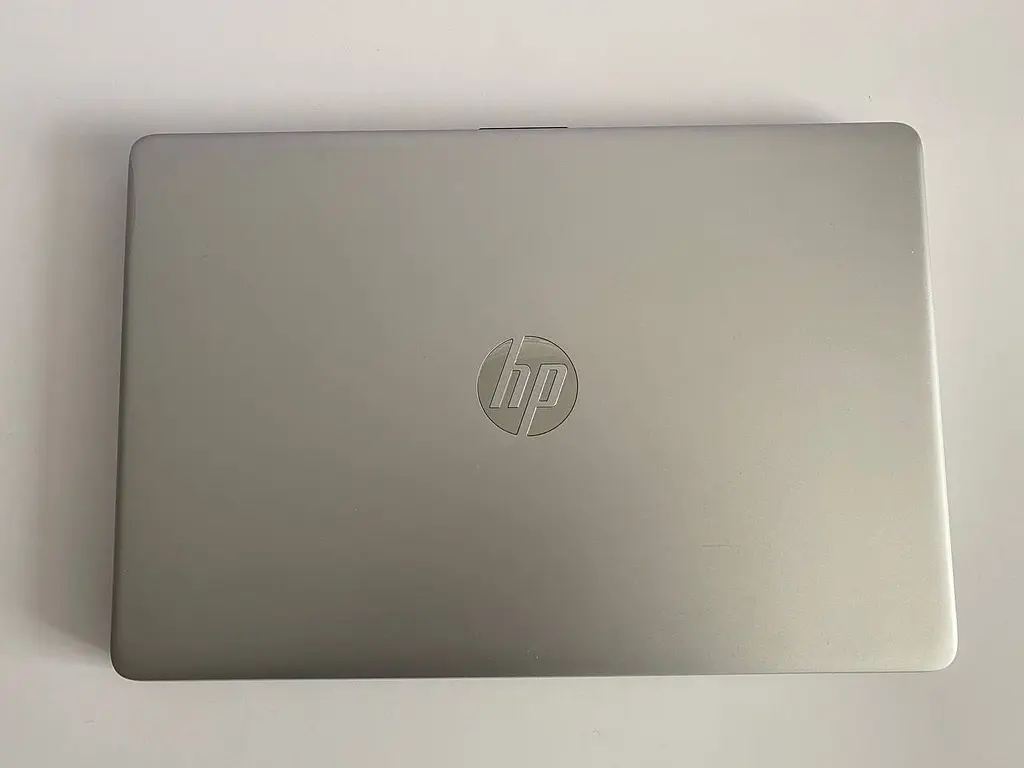 Ноутбук HP Laptop 15 dw-0037wm 15.6" (i3-8145U / 8GB / SSD+HDD) Refurbished - фото 7