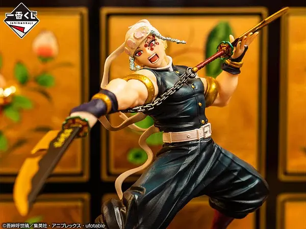 Фигурка Bandai  Клинок рассекающий демонов Тенген Узуй Demon Slayer Uzui Tengen 15 см B DS UT 15 - фото 2