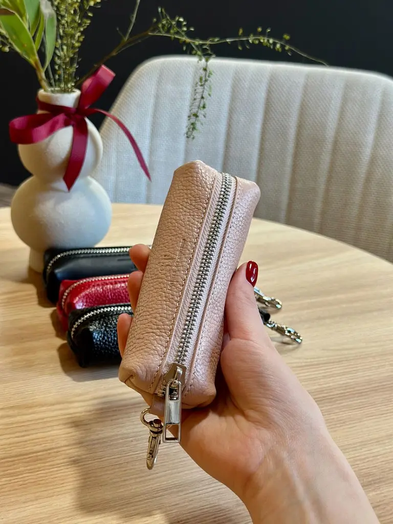 Ключниця з натуральної шкіри 5170 ST Leather чорна 75 мм - фото 4