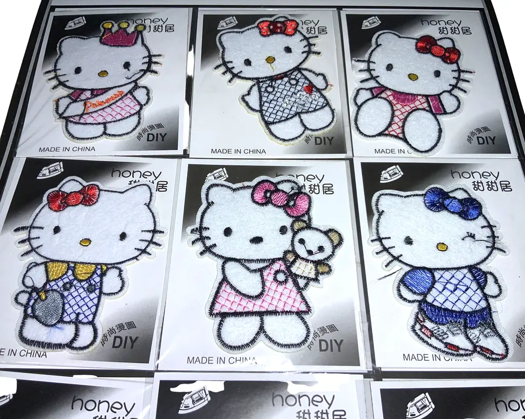 Нашивка-аппликация для одежды №113 Hello Kitty 6×8 см 9 шт. - фото 4
