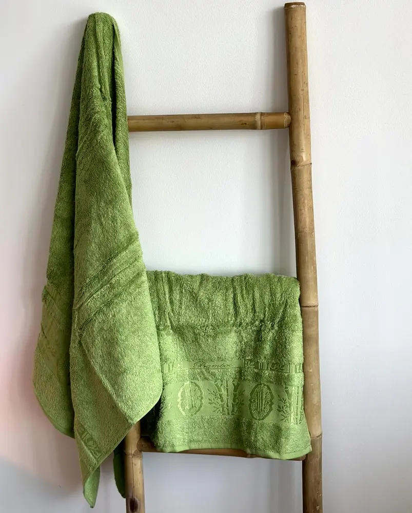 Набір турецьких бамбукових махрових рушників Zeron 50х90+70х140 Bamboo Agaс Desen зелений 2 - фото 4