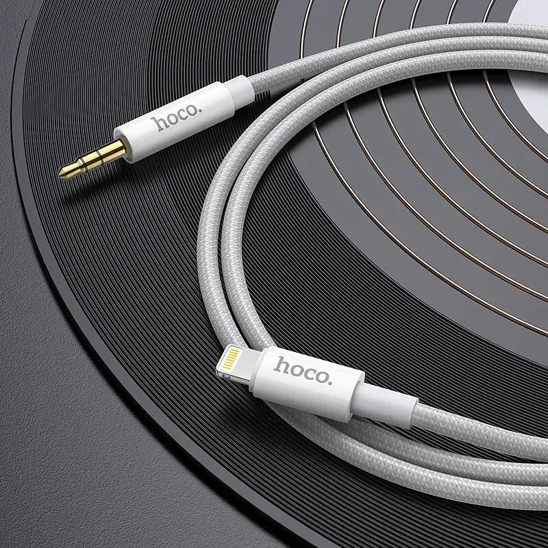 Кабель Hoco UPA19 AUX to Lightning digital audio conversion 1 м белый - фото 3