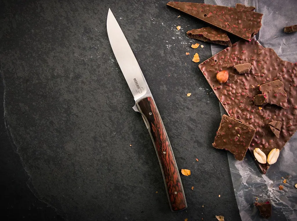 Нож Boker Plus Urban Trapper Gentleman Коричневый - фото 4