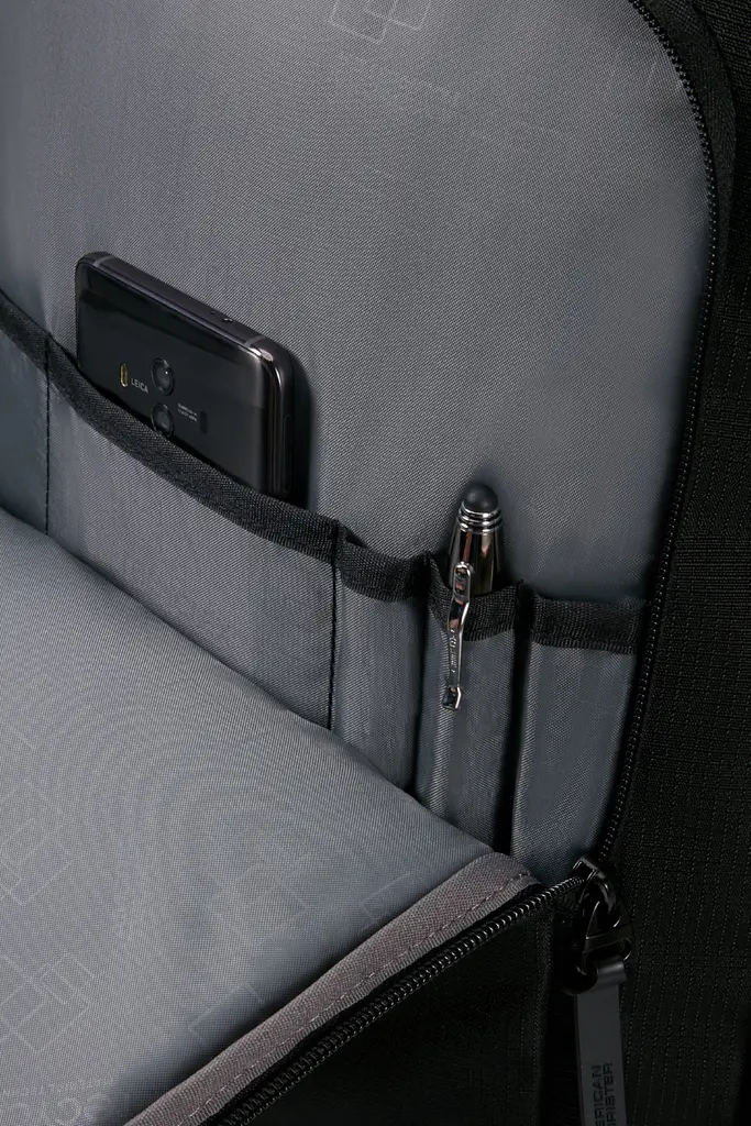 Рюкзак M 15.6" American Tourister TAKE2CABIN BLACK 45x36x20 91G*09005 - фото 15