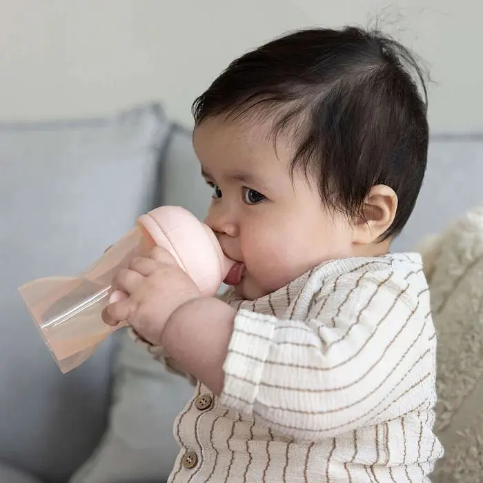 Чашка-непроливайка Difrax Non-Spill Sippy Cup Soft с силиконовым носиком 250 мл Caramel (704 Caramel) - фото 6