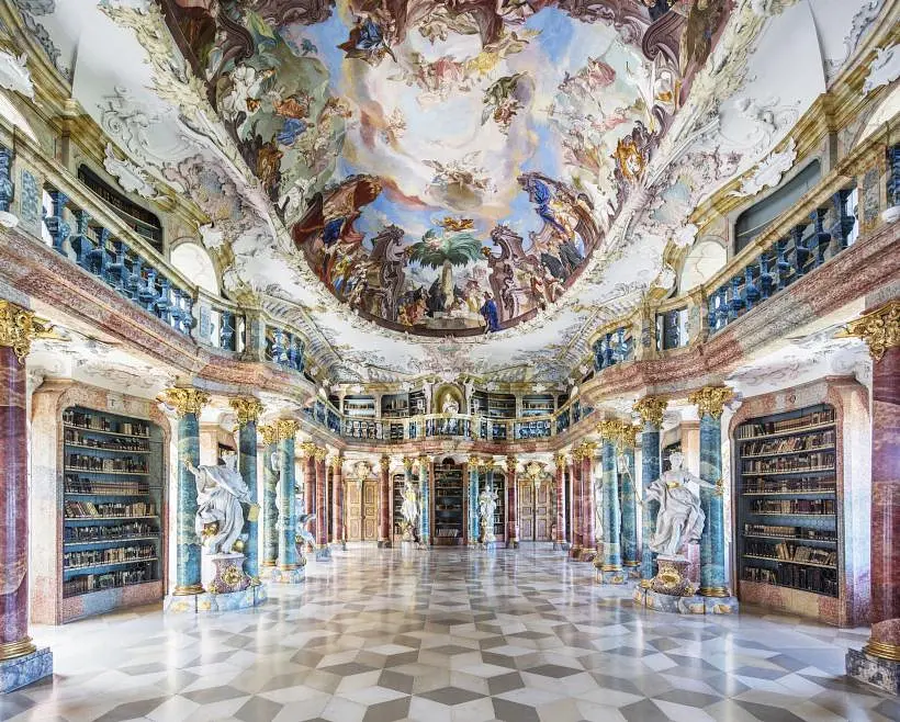 Temples of Books - Маріанна Юлія Штраус - фото 23