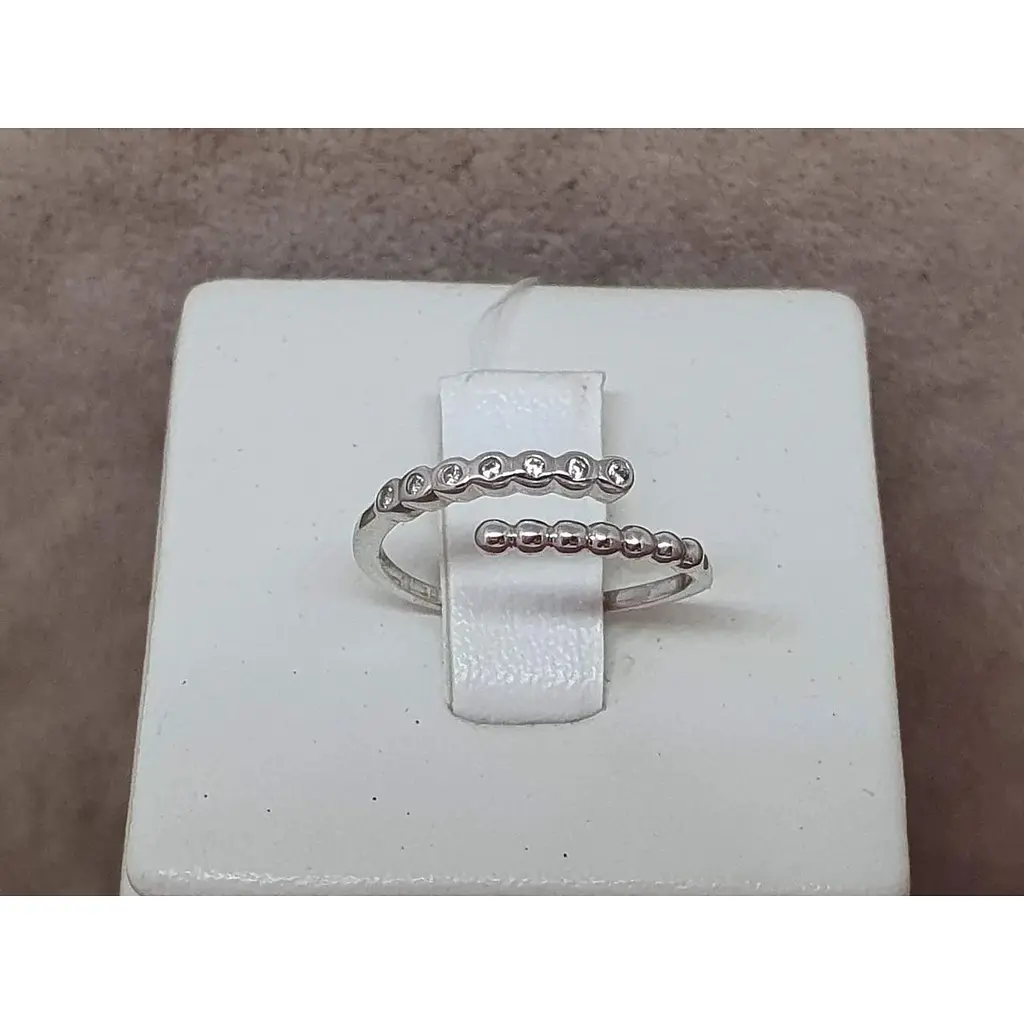 Срібне незамкнене кільце Qvaliz з фіанітами. 901-01049 17 - фото 4