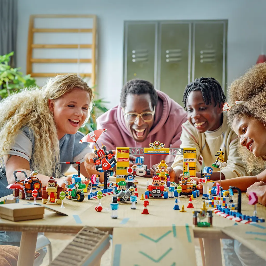 Конструктор LEGO Super Mario Mario Kart Baby Mario vs. Baby Luigi 321 деталь (72034) - фото 5