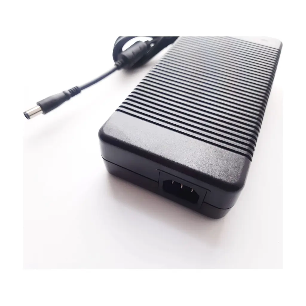 Блок живлення до ноутбуку Dell 210W 19.5V 10.8A, 7.4/5.0(pin inside) (PA-7E / A40343) - фото 3