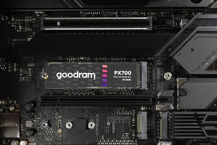 Накопитель SSD 2TB Goodram PX700 M.2 2280 PCIe 4.0 x4 NVMe 3D NAND (SSDPR-PX700-02T-80) - фото 3