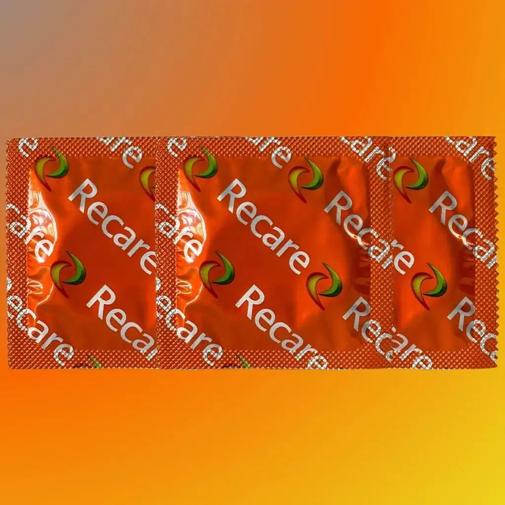 Презервативи Recare Color Fruit Flavour Condoms 3 шт, аромати: м'ята, банан, полуниця - фото 2