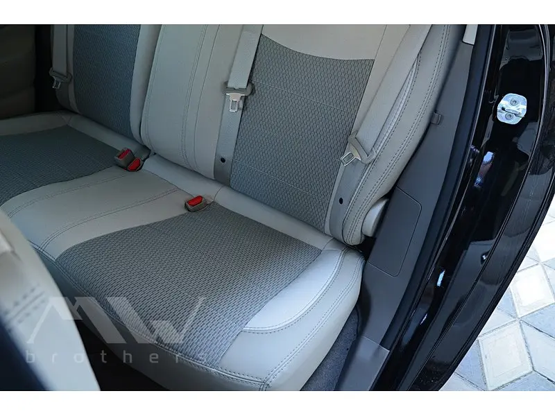 Авточохли модельні MW Brothers для Nissan Leaf c 2010 - фото 8