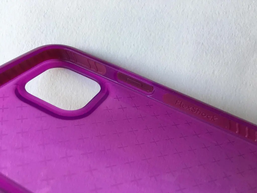 Протиударний чохол з антимікробним покриттям Tech21 Evo Check для iPhone 12 Mini (5.4") Mystical Fuchsia - фото 3