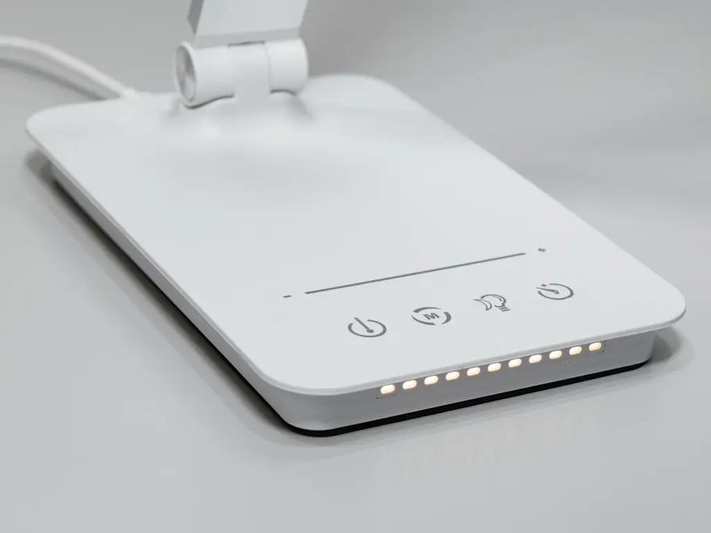 Светодиодная настольная ночная сенсорная лампа в детскую комнату с димеро. - фото 4