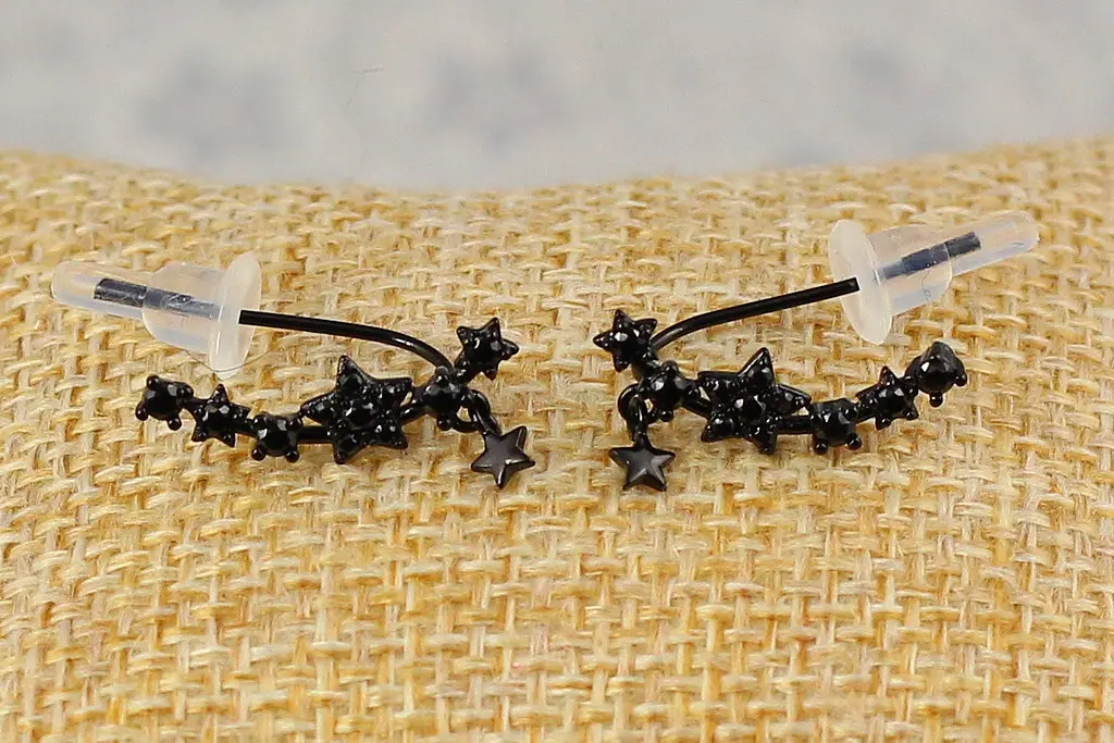 Сережки кафи Xuping Jewelr з зіркою, що танцює 1.8 см з покриттям блек ган чорні - фото 2