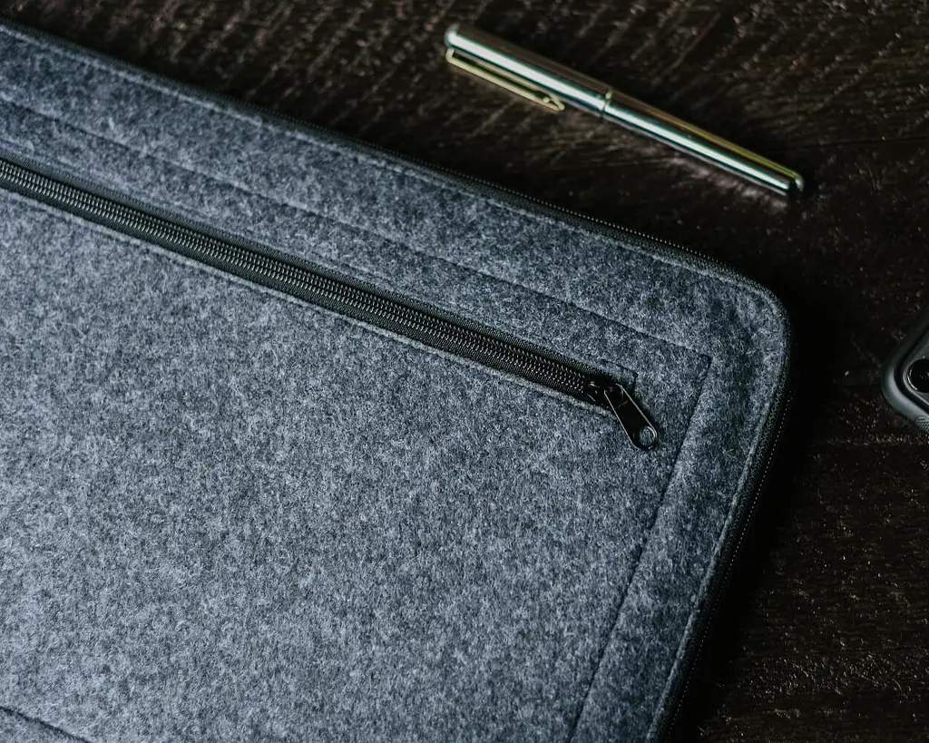 Чохол для ноутбука Gmakin для Macbook Pro 13 Grey (GM67-13New) - фото 6